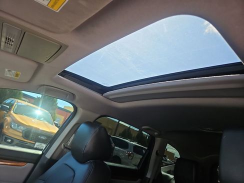 Used 2018 Honda CR-V EX image 21