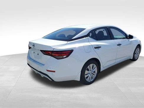 Used 2024 Nissan Sentra S FWD image 4