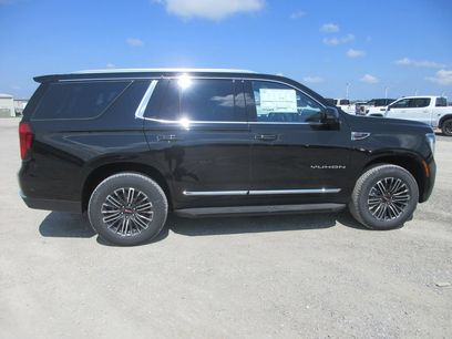New 2026 GMC Yukon Elevation w/ Elevation Premium Package