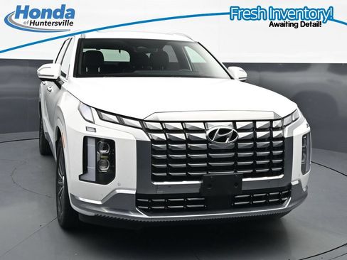 Used 2023 Hyundai Palisade Calligraphy AWD/4WD image 3