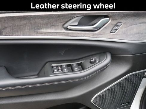 Used 2021 Jeep Grand Cherokee L Limited image 27