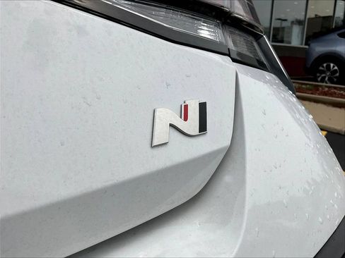 Used 2025 Hyundai Elantra N FWD image 23