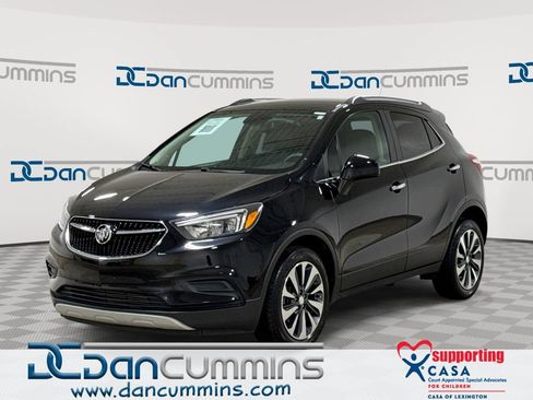 Used 2022 Buick Encore Preferred w/ Safety Package FWD image 1