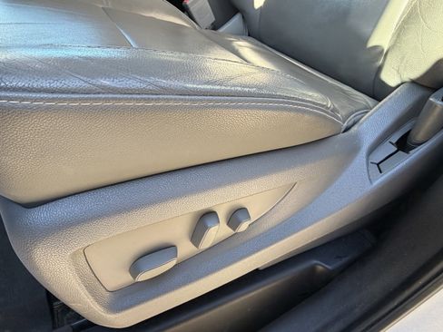 Used 2017 GMC Sierra 1500 SLT w/ SLT Premium Package image 6