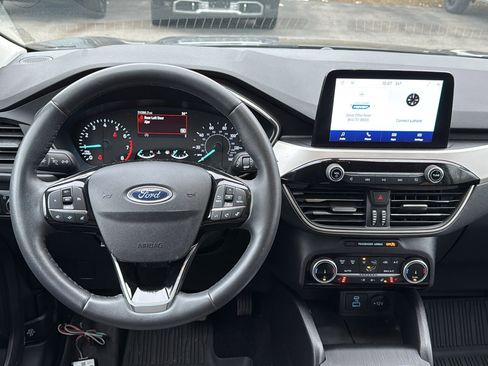 Used 2022 Ford Escape SE w/ Convenience Package image 28