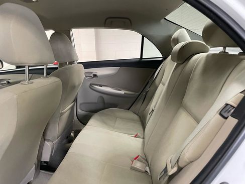 Used 2011 Toyota Corolla LE FWD image 11