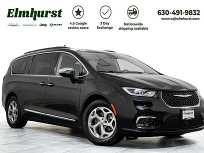 Used 2023 Chrysler Pacifica Limited