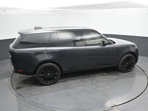 Used 2023 Land Rover Range Rover Long Wheelbase Autobiography AWD/4WD image 34