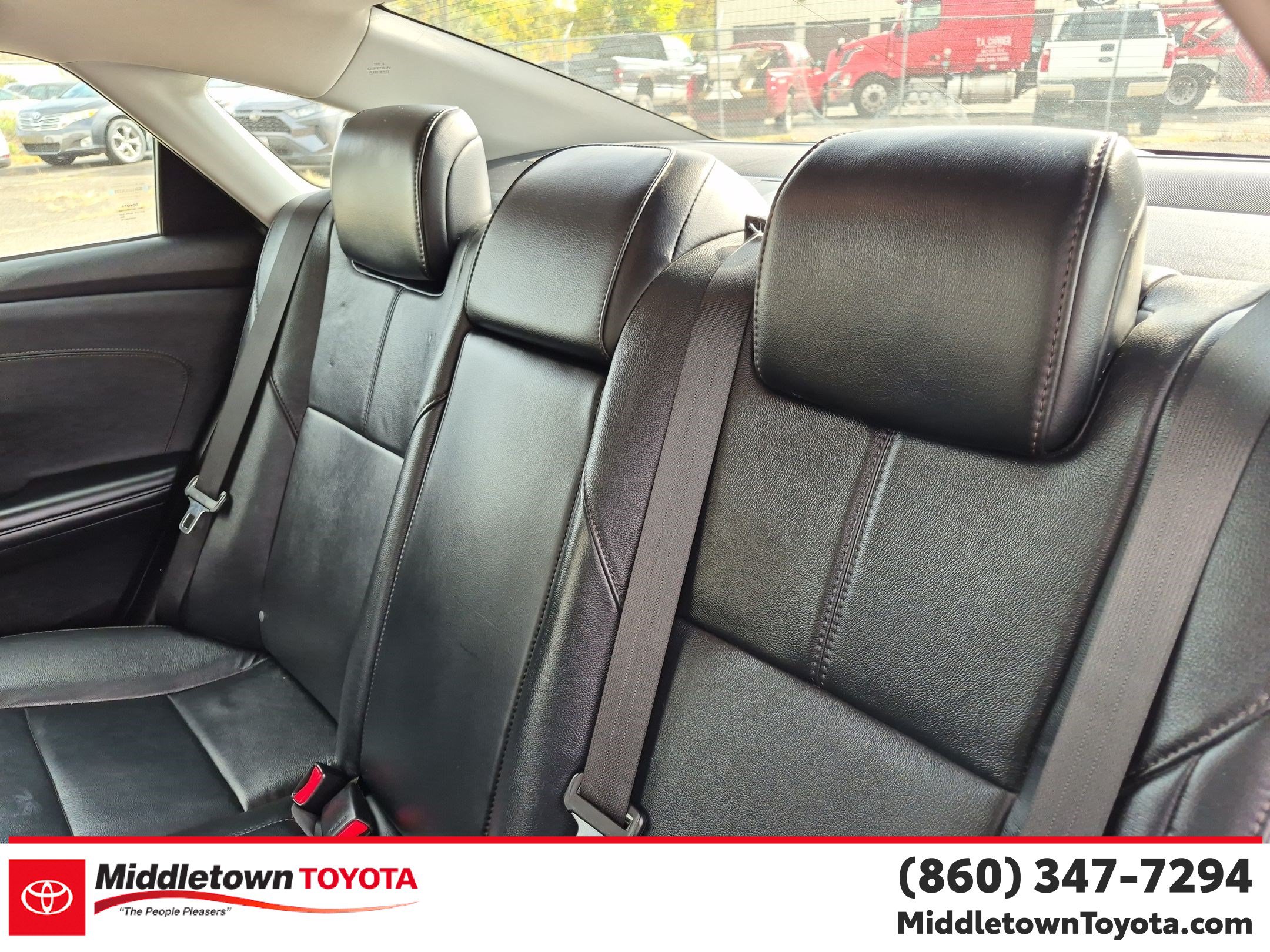 Used 2015 Toyota Avalon XLE Touring FWD image 35