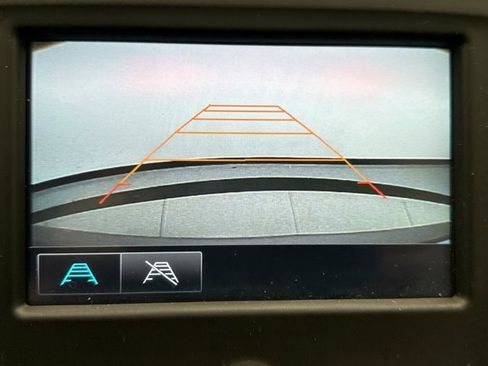 Used 2018 Chevrolet Equinox LT AWD/4WD image 15