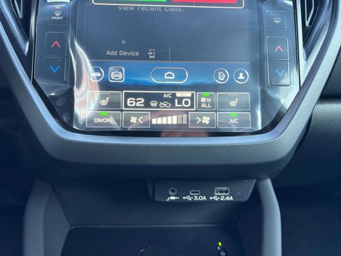 Used 2025 Subaru Forester Premium image 12