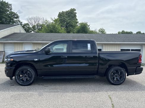 New 2026 RAM 1500 Express AWD/4WD image 7