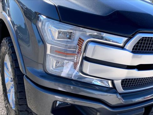 Used 2019 Ford F150 Platinum w/ Equipment Group 701A Luxury image 28