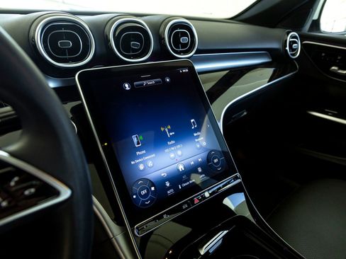 Used 2024 Mercedes-Benz C 300 C 300 image 19