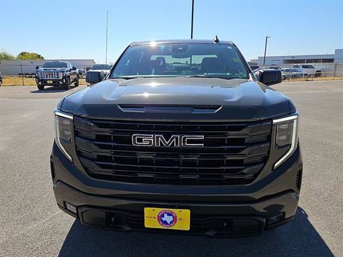 Used 2023 GMC Sierra 1500 Elevation image 8