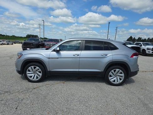 Used 2021 Volkswagen Atlas Cross Sport SE AWD/4WD image 5