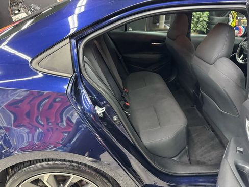 Used 2020 Toyota Corolla SE w/ Carpet Mat Package (TMS) FWD image 17