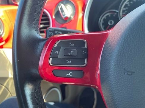Used 2013 Volkswagen Beetle TDI FWD image 15