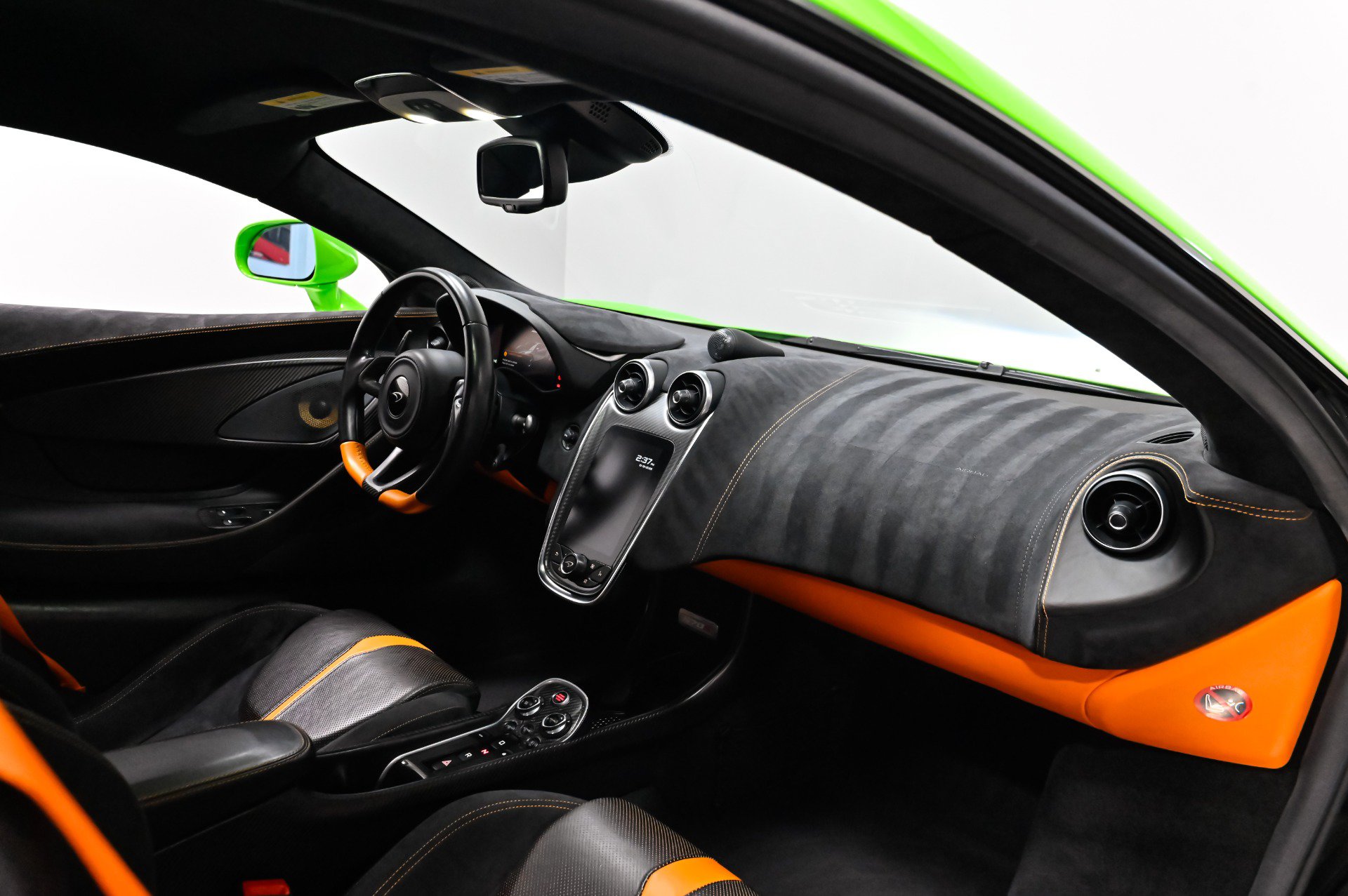 Used 2016 McLaren 570S Coupe RWD image 50