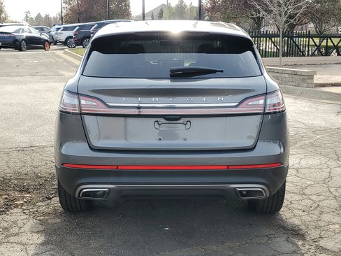 Certified 2022 Lincoln Nautilus Reserve image 5