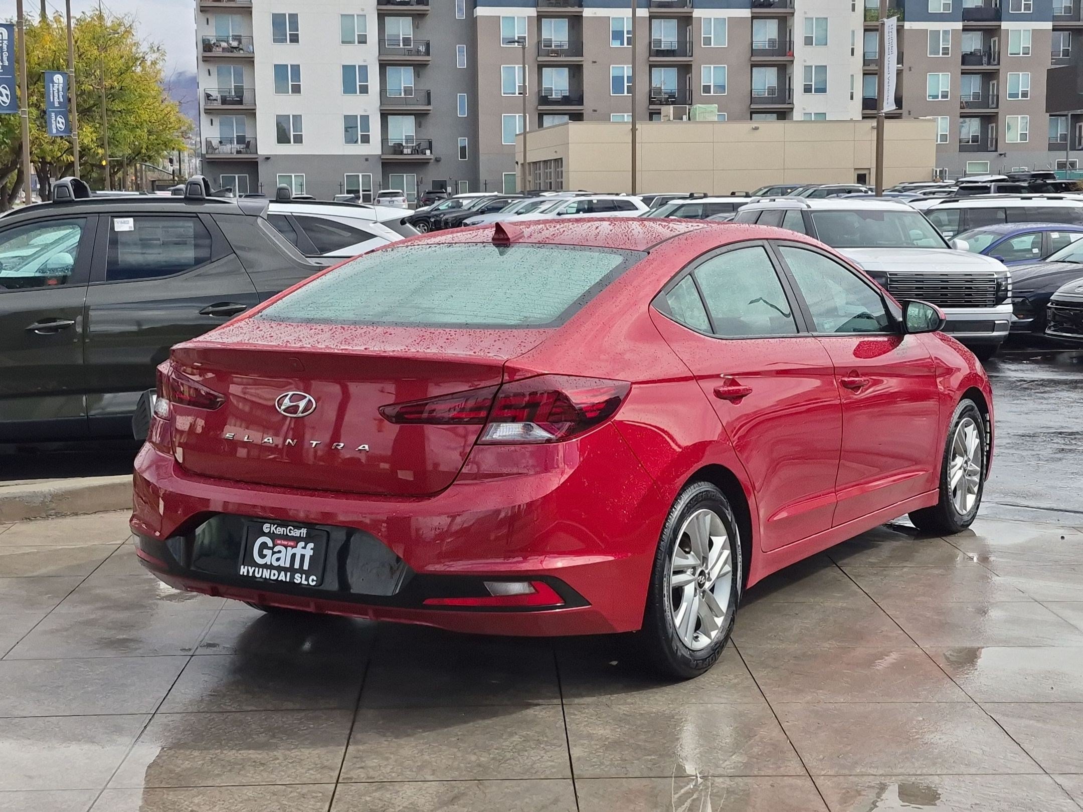 Used 2020 Hyundai Elantra SEL FWD image 3
