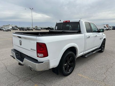 Used 2018 RAM 1500 SLT image 3