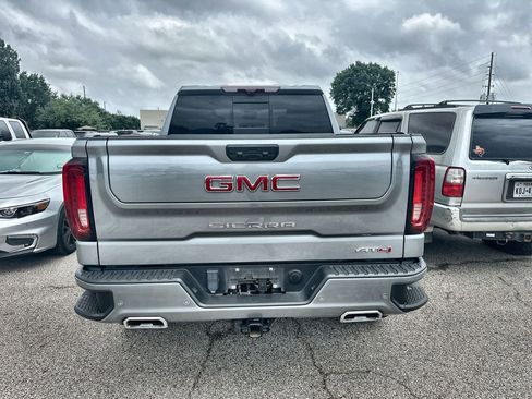 Used 2024 GMC Sierra 1500 AT4 w/ Technology Package AWD/4WD image 7