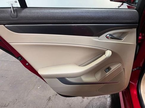 Used 2013 Cadillac CTS Luxury RWD image 16