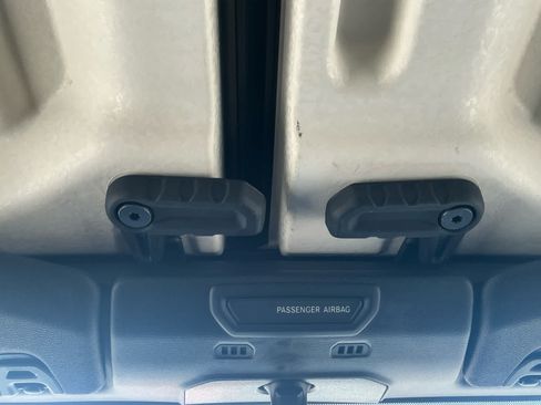 Used 2022 Jeep Wrangler Sport AWD/4WD image 20