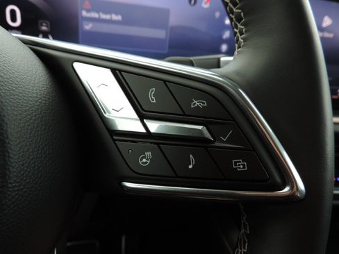 Used 2024 Buick Envision Sport Touring AWD/4WD image 30