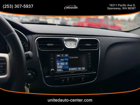 Used 2013 Chrysler 200 Touring w/ Cold Weather Group image 11