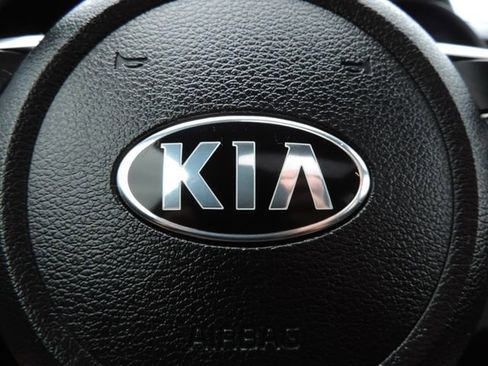 Used 2021 Kia Forte GT-Line w/ GT-Line Premium Package image 31