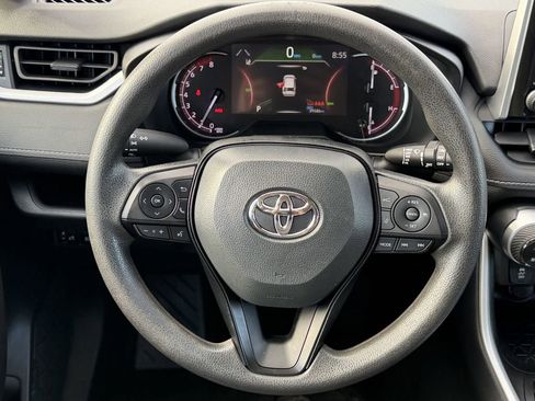Used 2023 Toyota RAV4 XLE FWD image 15