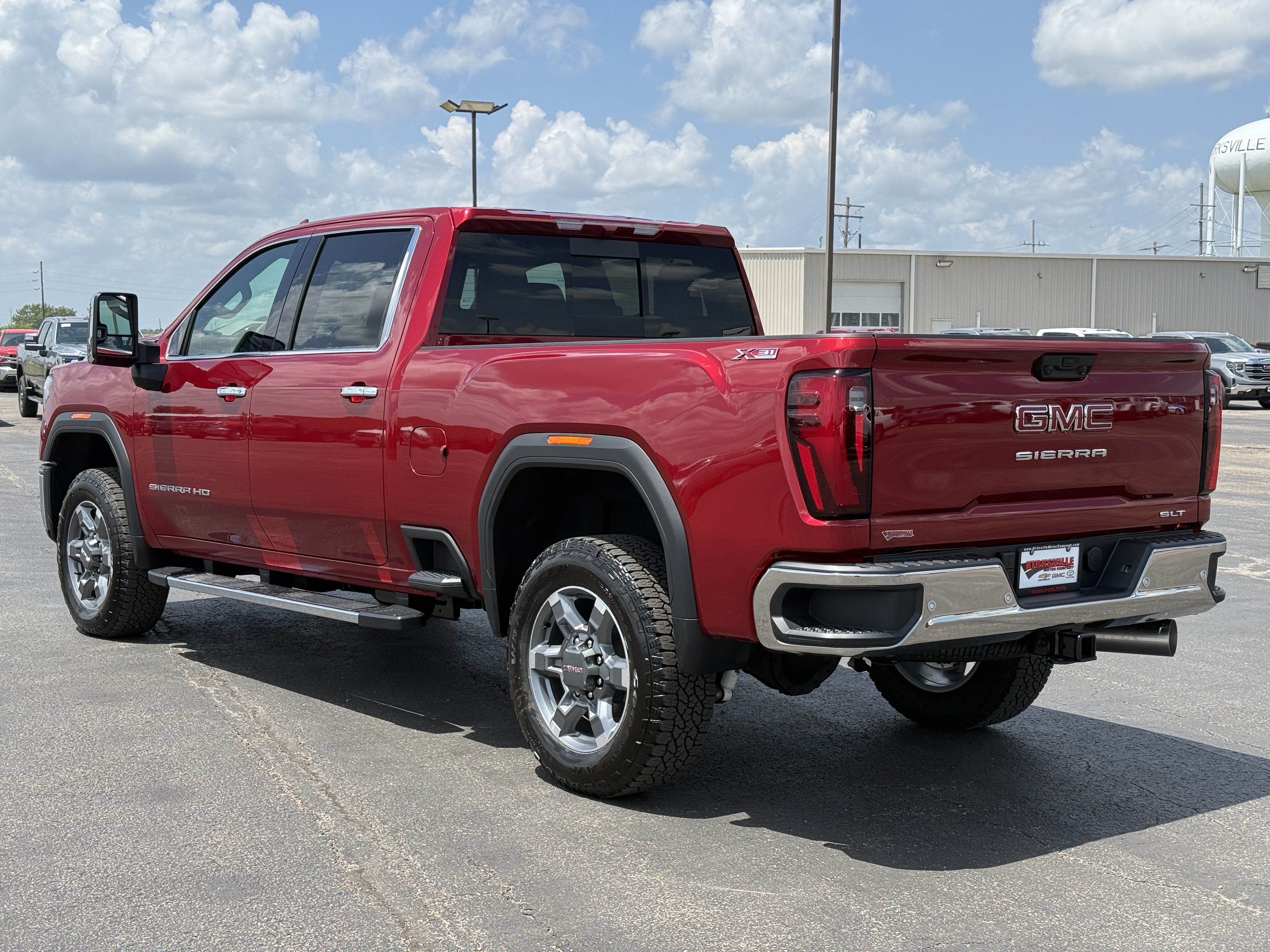 New 2026 GMC Sierra 3500 SLT w/ SLT Premium Package AWD/4WD image 7