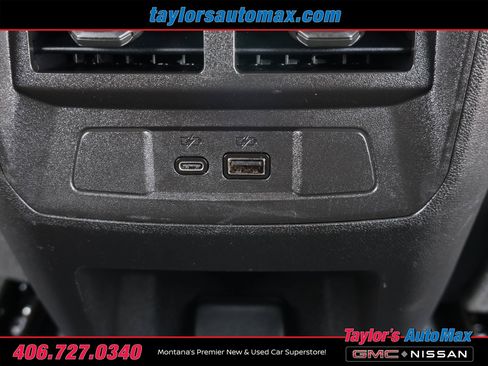 Used 2023 Chevrolet Colorado Z71 w/ Z71 Convenience Package 2 AWD/4WD image 28