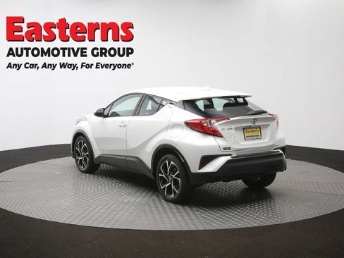 Used 2018 Toyota C-HR XLE FWD image 64