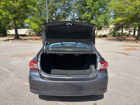 Used 2011 Toyota Corolla LE FWD image 22