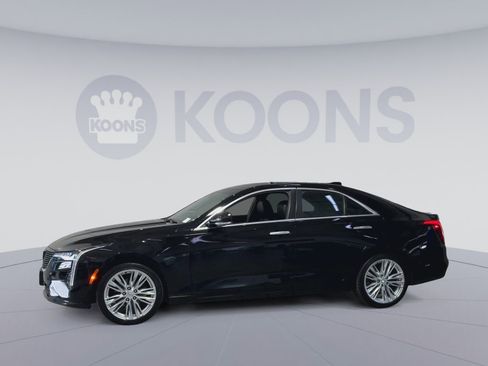 Used 2023 Cadillac CT4 Premium Luxury image 7