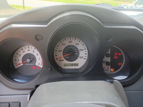 Used 2004 Nissan Frontier XE w/ (VTP) Value Truck Pkg RWD image 26