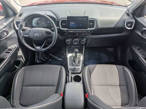 Used 2023 Hyundai Venue Limited w/ Cargo Package FWD image 14