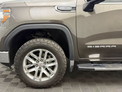 Used 2019 GMC Sierra 1500 SLT w/ SLT Premium Plus Package AWD/4WD image 11