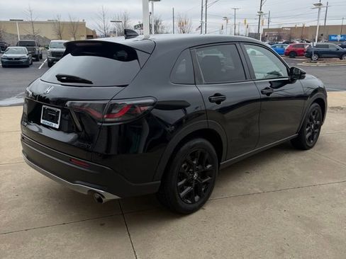 Certified 2024 Honda HR-V Sport image 5