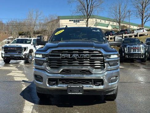 Used 2025 RAM 2500 Big Horn image 3