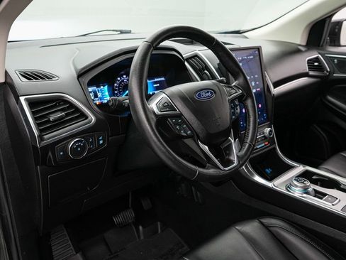 Certified 2022 Ford Edge Titanium image 12