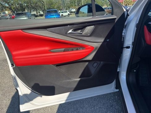 Used 2025 Chevrolet Blazer EV RS w/ Super Cruise Package image 11