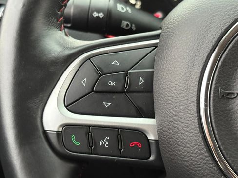 Used 2018 Jeep Compass Trailhawk w/ Navigation Group image 17