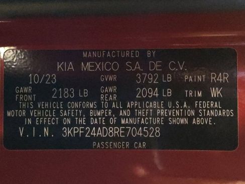 Used 2024 Kia Forte LXS FWD image 33