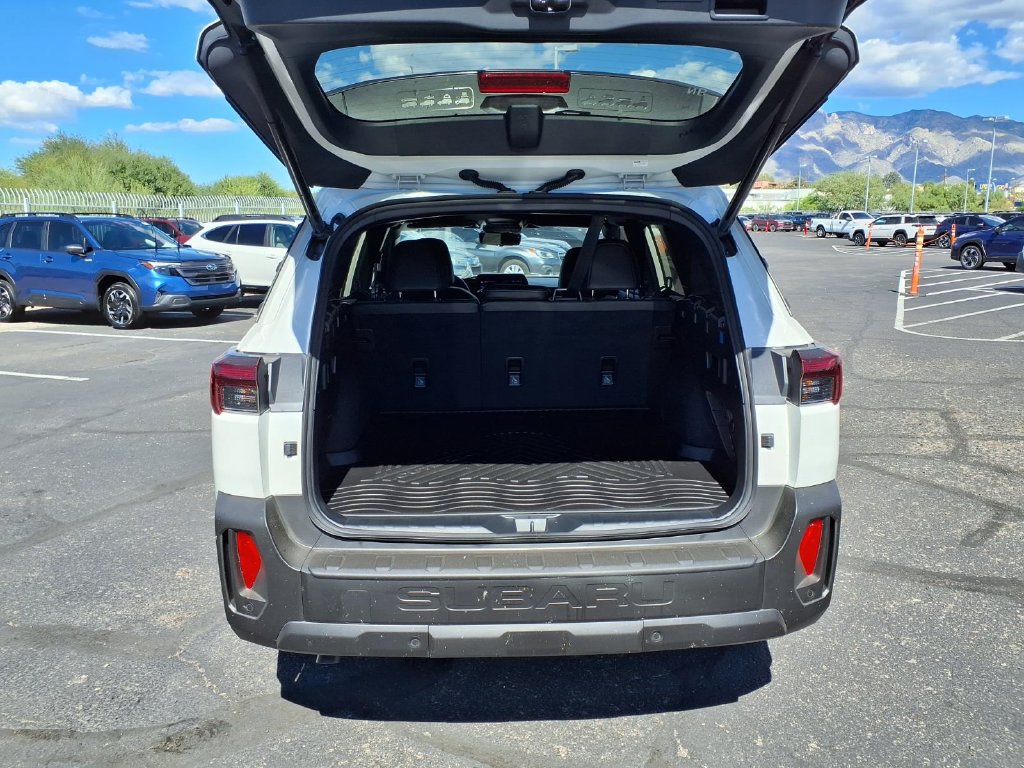New 2026 Subaru Outback Touring AWD/4WD image 14