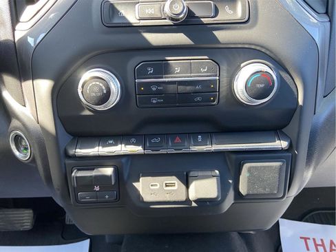 Used 2024 GMC Sierra 1500 Pro w/ Graphite Edition image 32