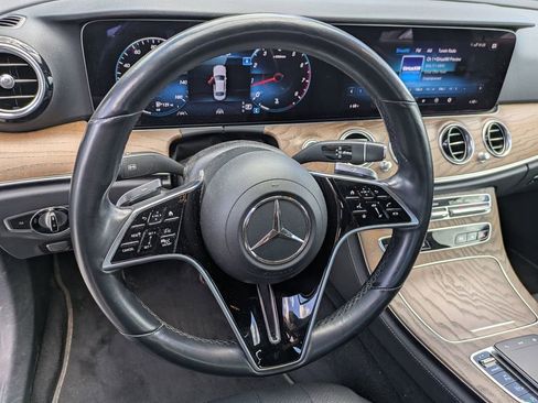 Used 2021 Mercedes-Benz E 350 4MATIC Sedan image 17